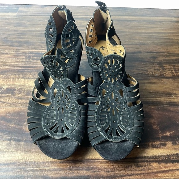 Earthies Black Leather Wedge Sandals size 9.5B - Picture 2 of 14